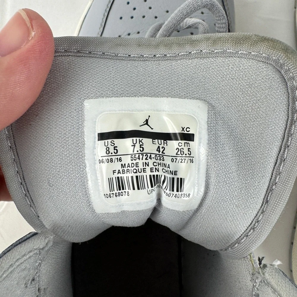Nike Air Jordan 1 Mid Wolf Grey Men's‎ Size 8.5 Basketball Shoes Retro OG